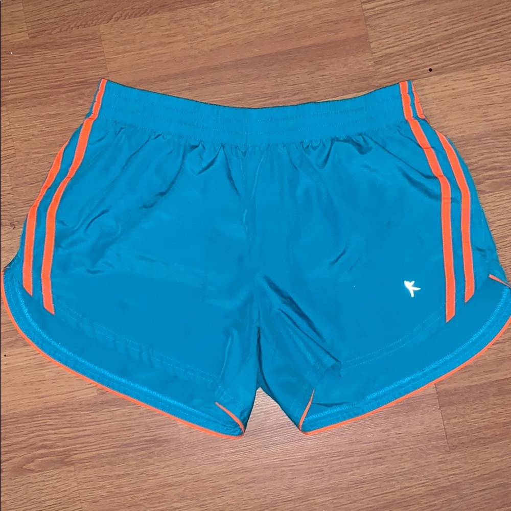 Running shorts